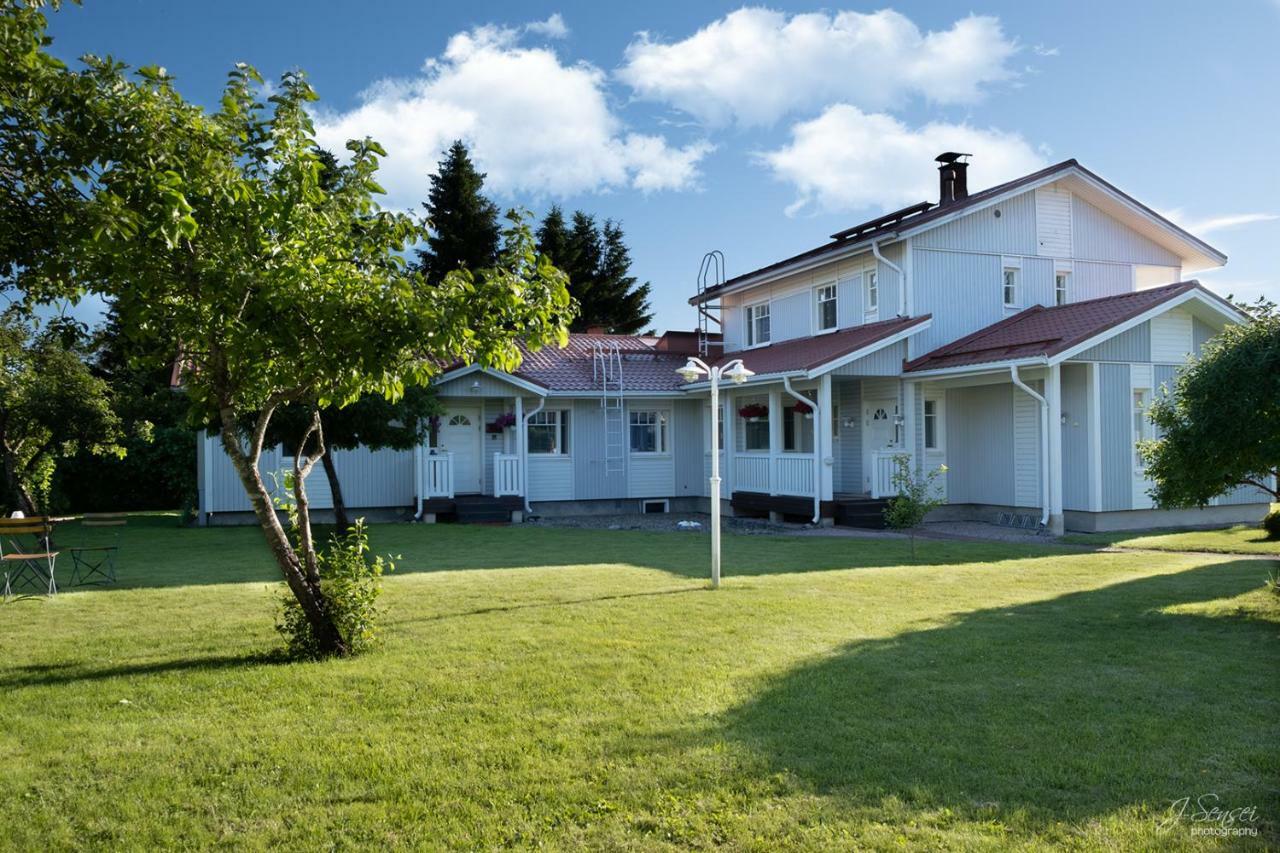 Westbay Inn Vaasa Esterno foto