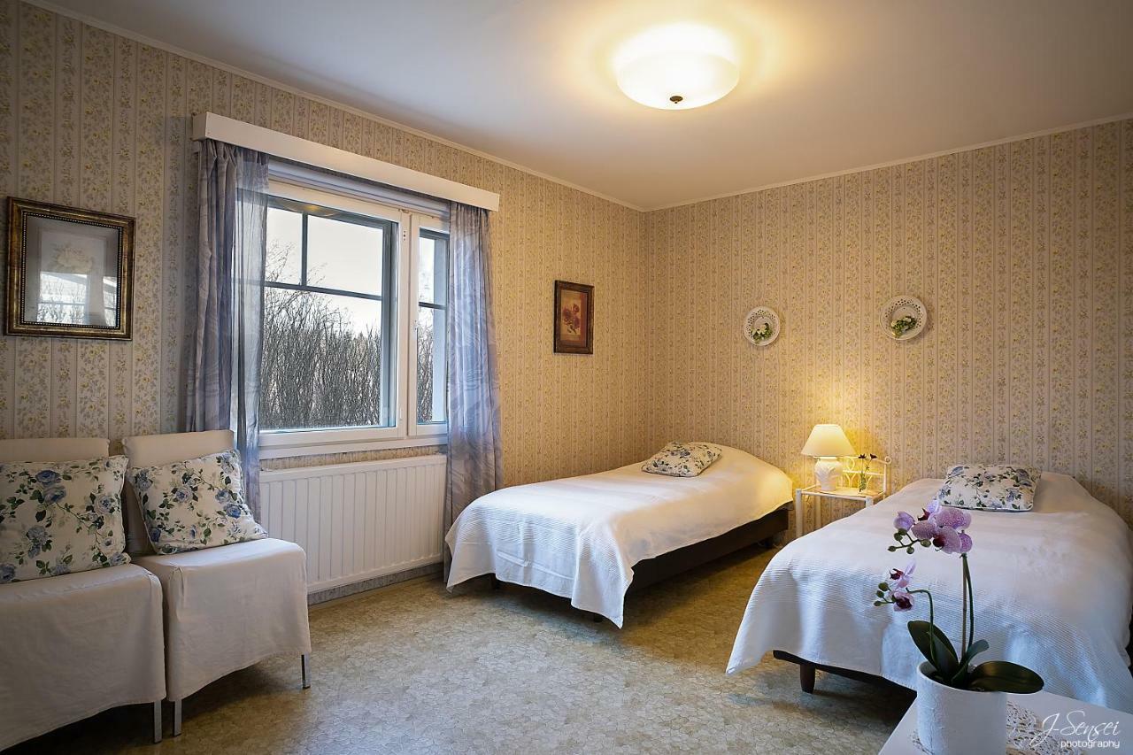 Westbay Inn Vaasa Esterno foto